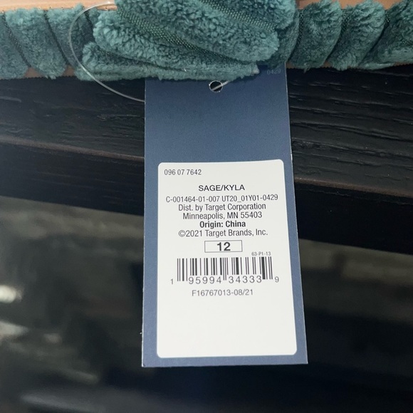 Terry Slides - Picture 4 of 4